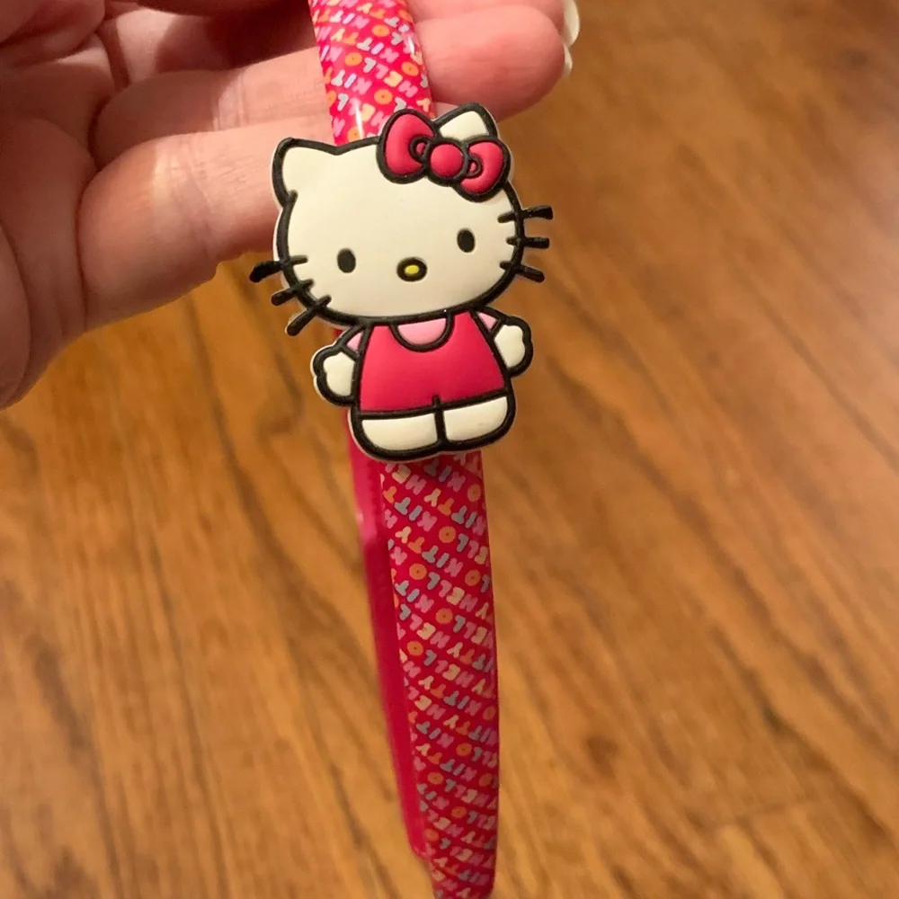 Hello Kitty Hair Accessories - Picture 4 of 5